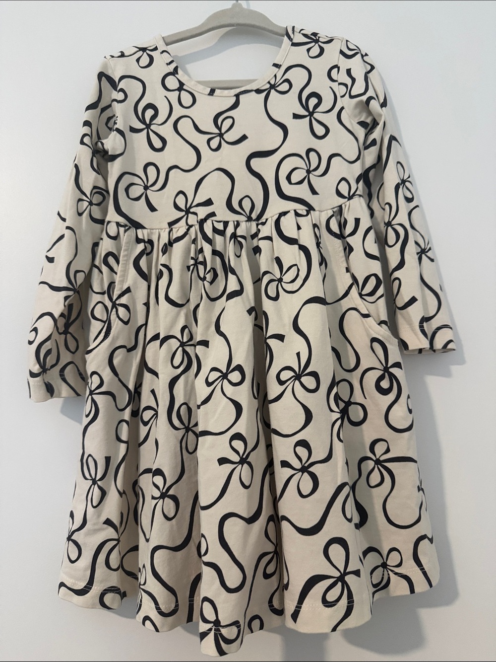 Hannah Andersson Kids' Cream and Black Ribbon-Print Long Sleeve Dress